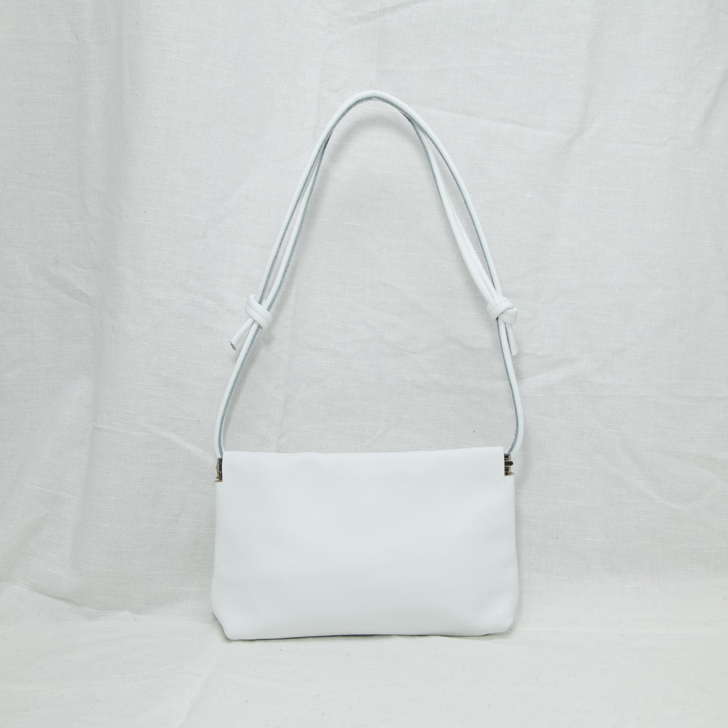 Kira Baguette Bag | White Pebbled
